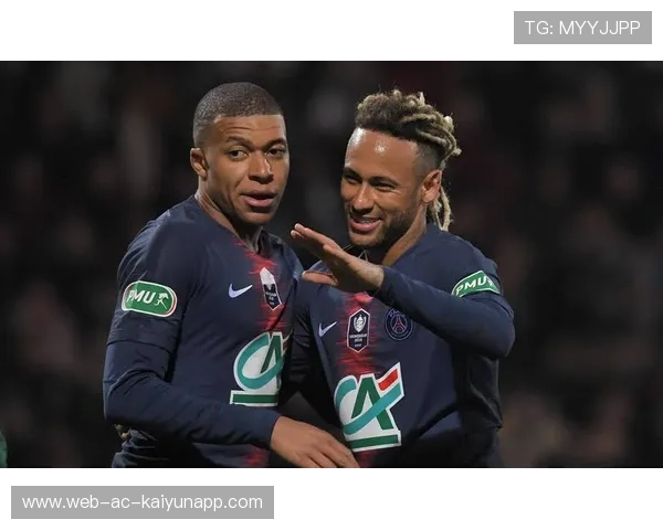 内马尔+C罗加盟带动商业合作激增，内马尔跟c罗一起效力过吗