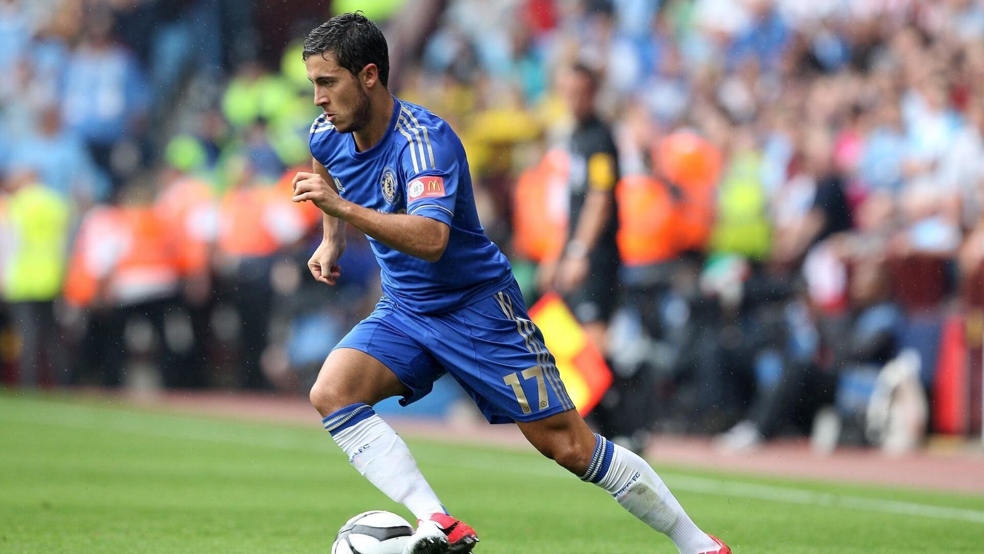 赛尔·阿尔斯塔：冷静、果断，他在球场上无所畏惧，阿尔塞斯为什么黑化