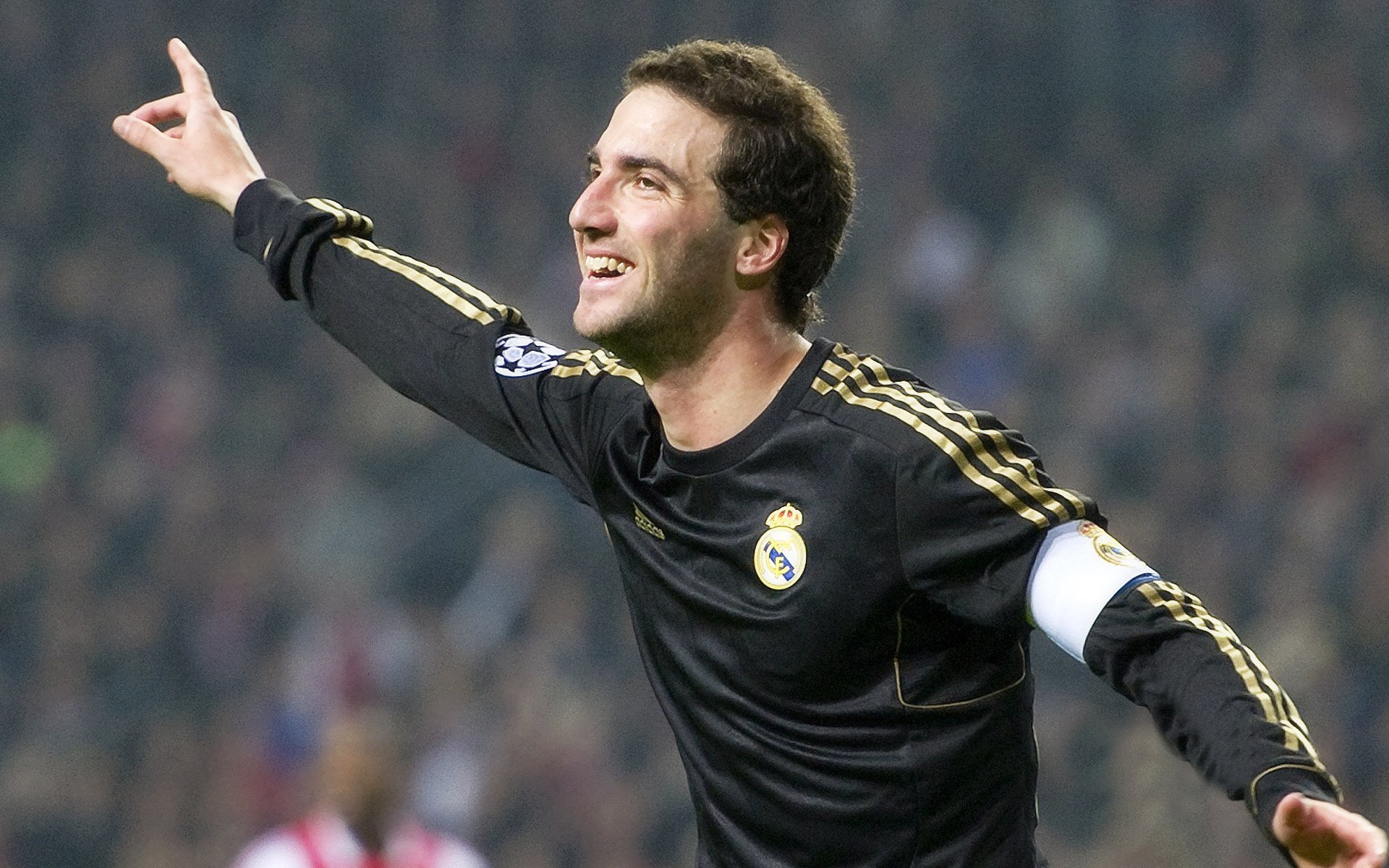 赛场瞬间：最震撼的绝杀与奇迹！，赛场精彩瞬间